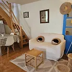 La Maisonnette , 2 Personnes, Charming Cottage, 4 Km From The Beaches Vakantiehuis