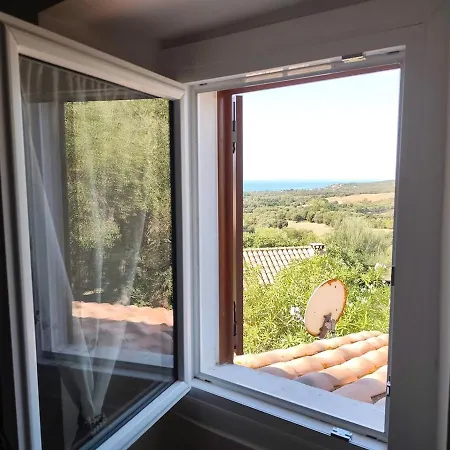 La Maisonnette , 2 Personnes, Charming Cottage, 4 Km From The Beaches Casa de Férias