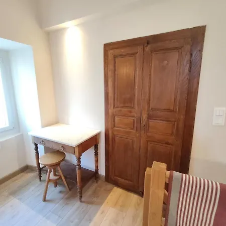 La Maisonnette , 2 Personnes, Charming Cottage, 4 Km From The Beaches Prázdninový dům