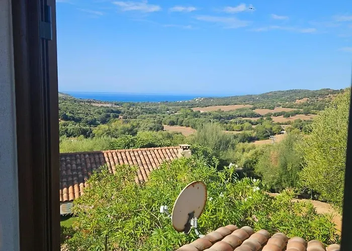 La Maisonnette , 2 Personnes, Charming Cottage, 4 Km From The Beaches *