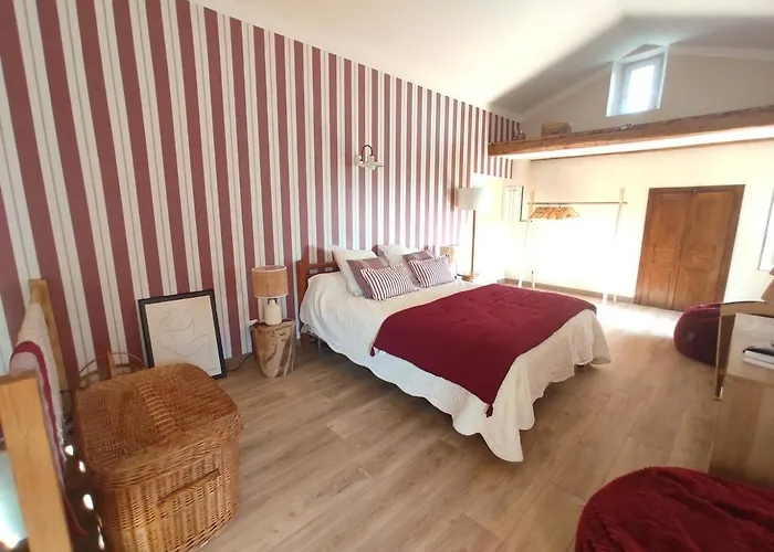 La Maisonnette , 2 Personnes, Charming Cottage, 4 Km From The Beaches * Cargèse